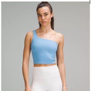 Lululemon ribbed nulu tank